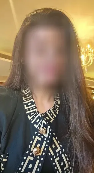 Antonia, 37