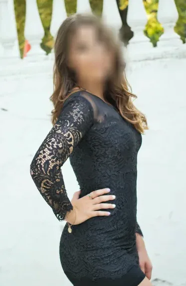 Aylin, 28
