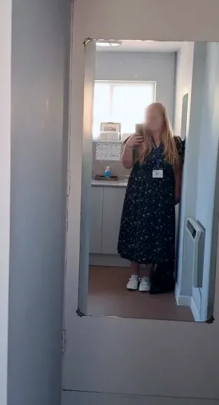 Emilia, 18