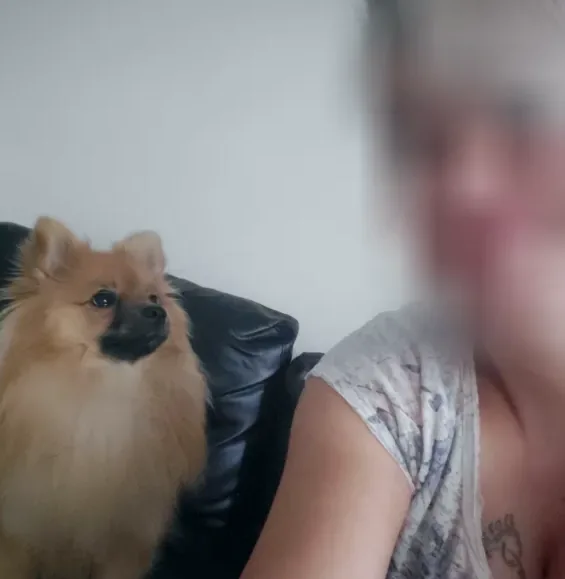 Emma, 40