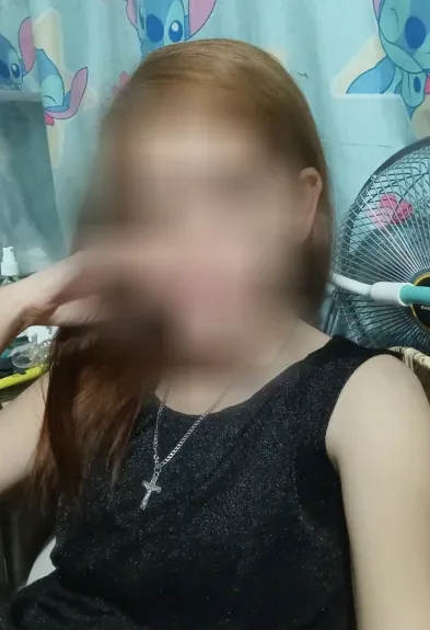Helena, 32