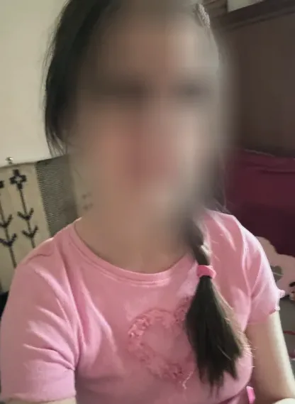 Jennifer, 25