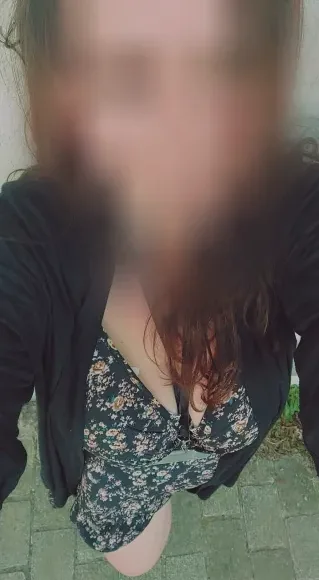 Melanie, 30