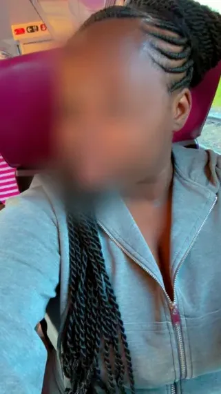 Nadine, 21